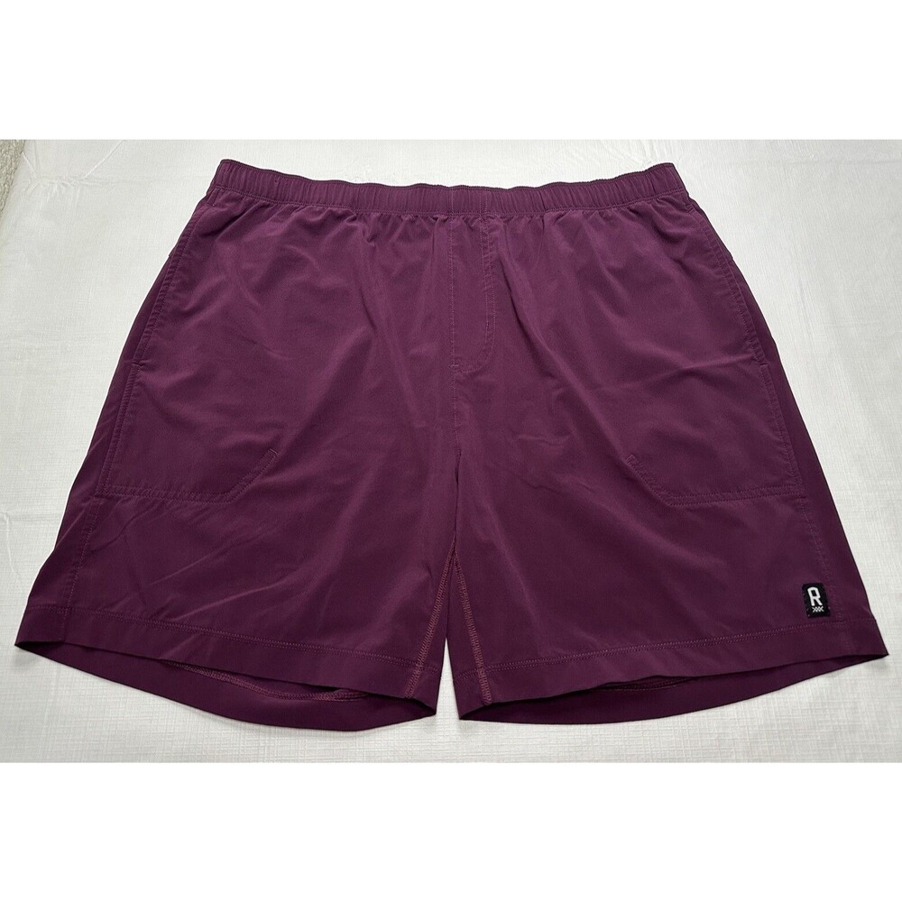 Men's Rhone Essentials Training Shorts 7" Size XL Maroon #101019